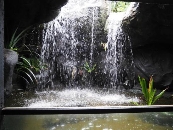 Melvila Peliyagoda Pattiya Bagian luar foto